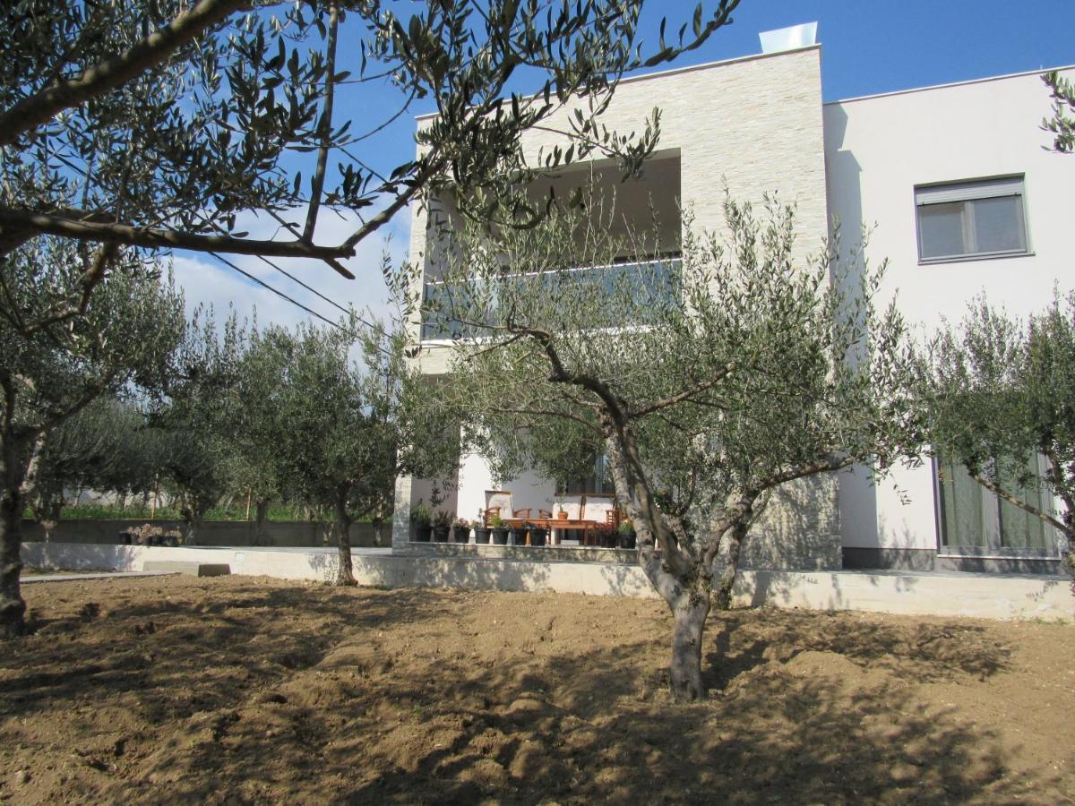 شقة Olives Garden تروغير المظهر الخارجي الصورة
